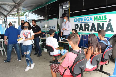 Ônibus itinerante do Emprega Mais Paraná percorre cinco municípios da