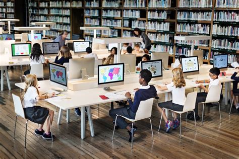 Benefits And Challenges Of Virtualization In Education It Parallels Blog