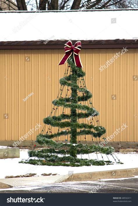 Wire Christmas Tree Frames Best Decorations