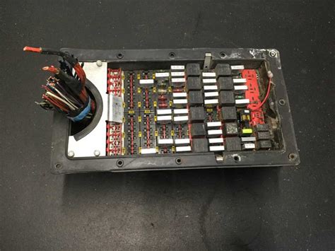 Exploring The Fuse Panel Diagram For A 2000 Kenworth T800