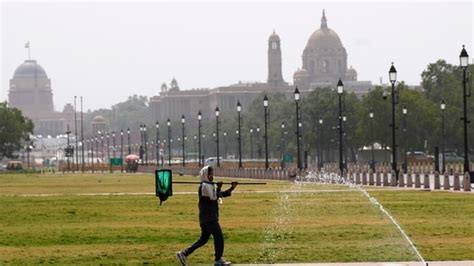 Weather Today Highlights Light Rain Expected In Delhi In Next Days