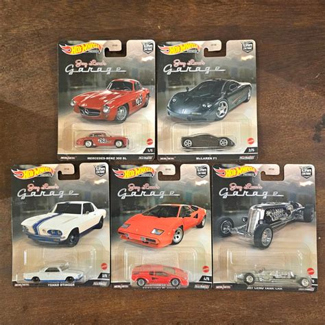 Hot Wheels Premium Jay Leno S Garage Set Mercedes Benz SL McLaren