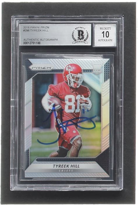 Tyreek Hill Signed 2016 Panini Prizm #296 RC (BGS | Autograph Graded 10 ...