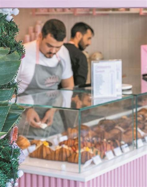 Overoll Croissanterie νέο κατάστημα στη Νέα Σµύρνη Athens Voice