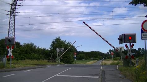 Spoorwegovergang Dortmund D Railroad Crossing Bahn Bergang