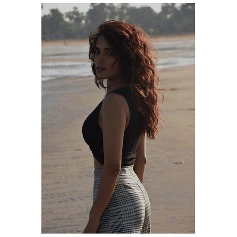 Ruhani Sharma Stunning Hot Stills