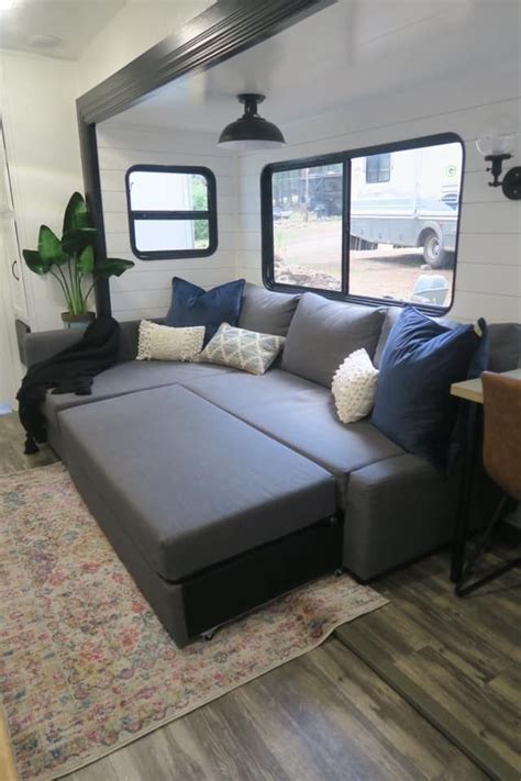 How A Corner Rv Bunk Room Was Converted To A Mobile Office Artofit