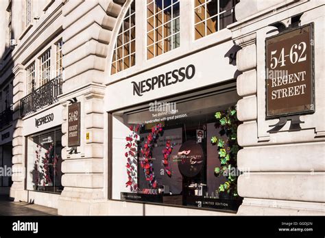 Nespresso Flagship Store Fotos Und Bildmaterial In Hoher Aufl Sung