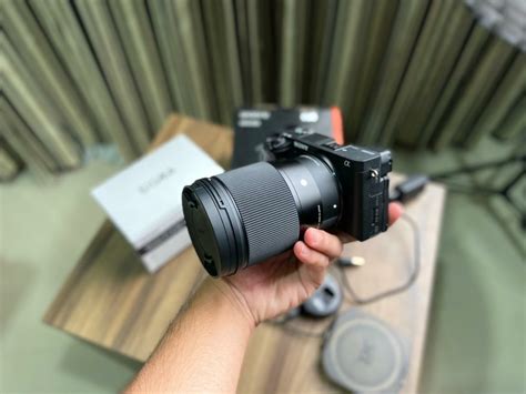 Sony A6400 Sigma 16mm F 1 4 Photography Lens And Kits On Carousell