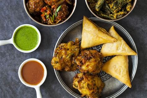 Indian Food 101 Your Guide To An Indian Restaurant Menu Sukhis