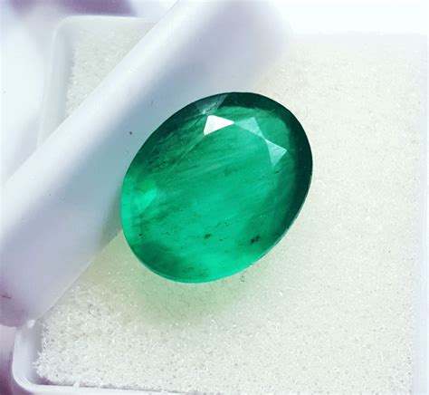 Precioso Suelto Piedra Certificado Forma Ovalada Ct Natural Emerald