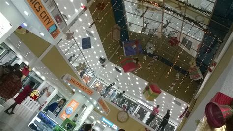 Giftland Mall