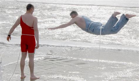 Warm Weather Greets Annual Polar Bear Plunge Dippers Ainsworth Star