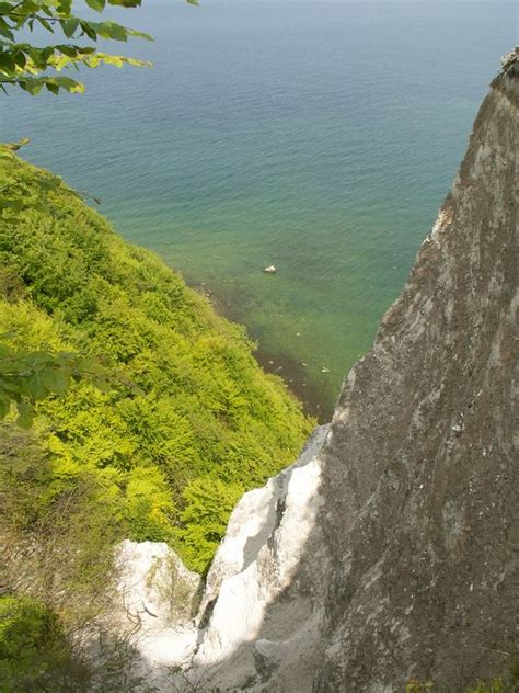 Die Kreidefelsen Auf Rügen Foto And Bild Landschaft Meer And Strand