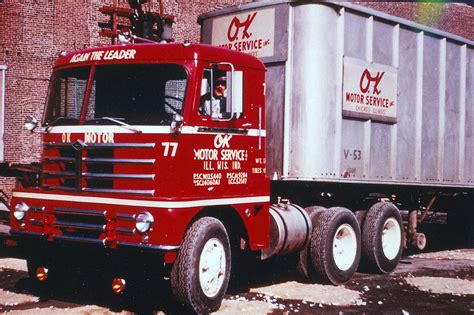 Ok Motor Service Diamond T Model 921c Tilt Cab Truck Flickr