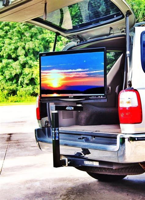 The 8 Best Trailer Hitch Accessories For Your Vehicle