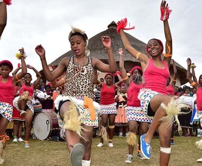 Understanding Zulu Cultural Ceremonies in Zululand, Kwazulu-Natal (GL)