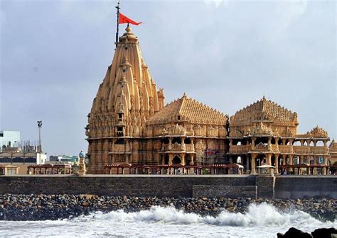 Kutch, Dwarka, Somnath, Nageshwar with Gujarat Tour Packages