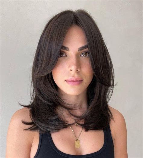 50 Best Medium Length Haircuts For Thick Hair To Try In 2024 Hair