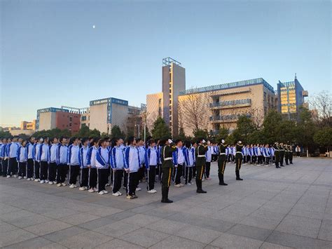 农学院举行升旗仪式暨学雷锋倡议活动 信阳农林学院农学院