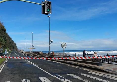 Abren Un Carril En La N Entre Zarautz Y Getaria El Diario Vasco