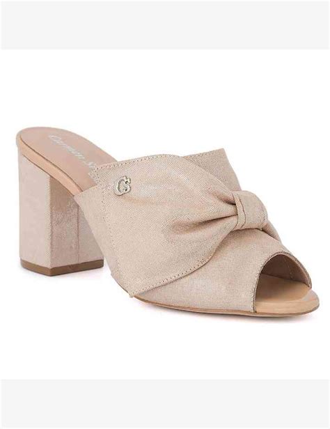 Sapatos nude para as noivas que tal apostar em um novo clássico