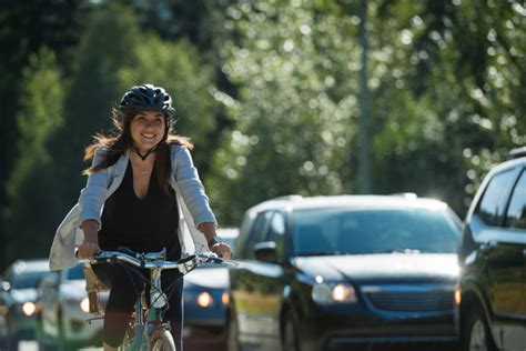 Police pulled over a cyclist for 'not riding courteously' - Canadian Cycling Magazine