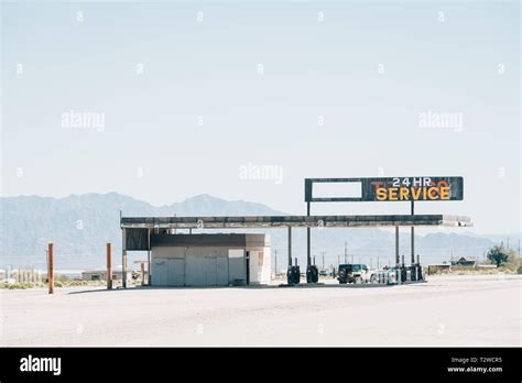 Abandoned Gas Station In Desert Center California Stock Photo Alamy