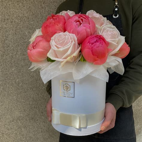 Доставка на цветя от GEBOV Flowers