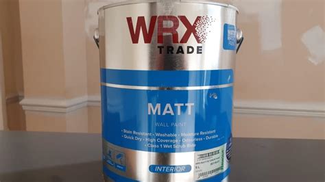 Best White Emulsion Paint for Walls and Ceilings - Decorator's forum UK