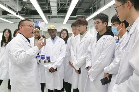 中石大地球科学学院及国际教育学院师生赴中石化科学技术中心开展访企研学暨党建交流活动中国石油大学新闻网