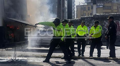 Conato De Incendio En Unidad De Troleb S Fue Por Cortocircuito El