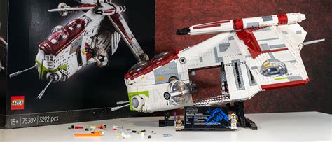 Lego Star Wars UCS Republic Gunship review | Space