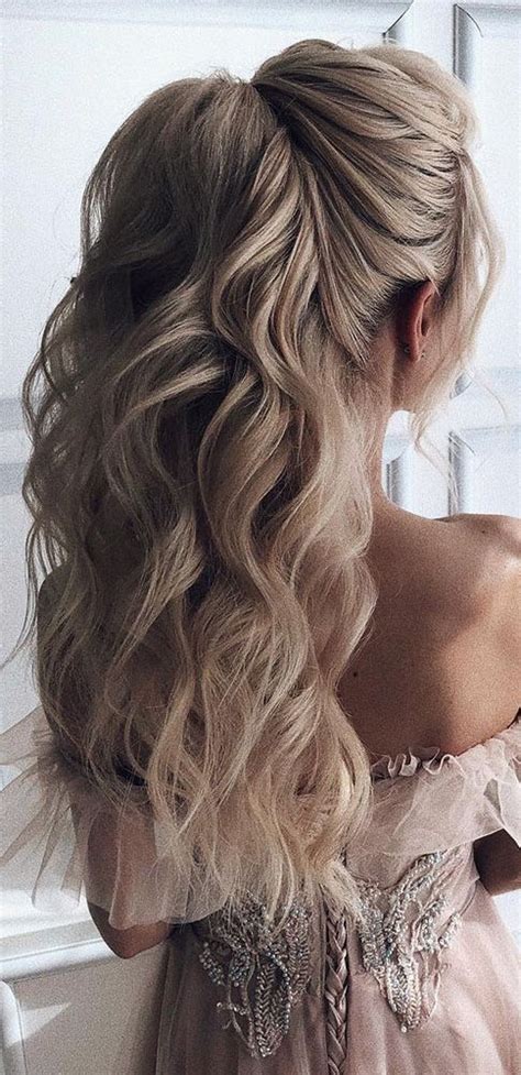 10 Pretty Easy Prom Hairstyles For Long Hair PoP Haircuts