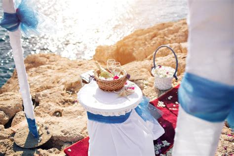 Wedding In Cyprus Bride And Groom On A Stone Bridge In Agia Napa Arch