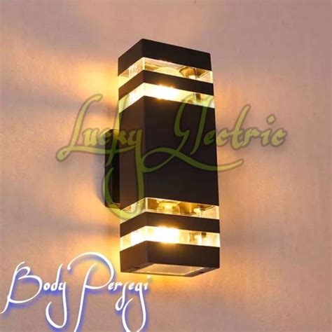 Jual Lampu Dinding Taman Outdoor E X Kap Wall Light Teras