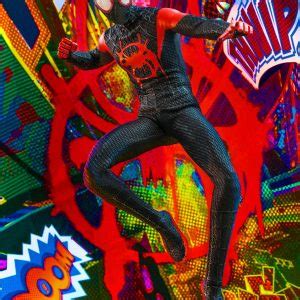 Hot Toys Spider Verse Miles Swings Into Action Kakuchopurei