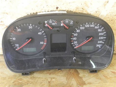 Instrument Cluster Vw Golf Iv Variant 1j5 19 Tdi 3200029 B Parts