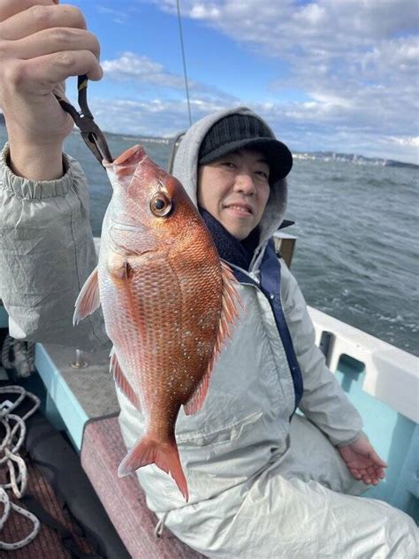 【釣果速報】神奈川県村本海事で18kgの良型マダイをゲット！釣果も今後上向きの予感！予約必須です！ 2023年11月14日