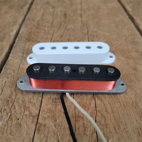 Bare Knuckle Trilogy Suite Strat Bridge Pickup White Cover Guitar