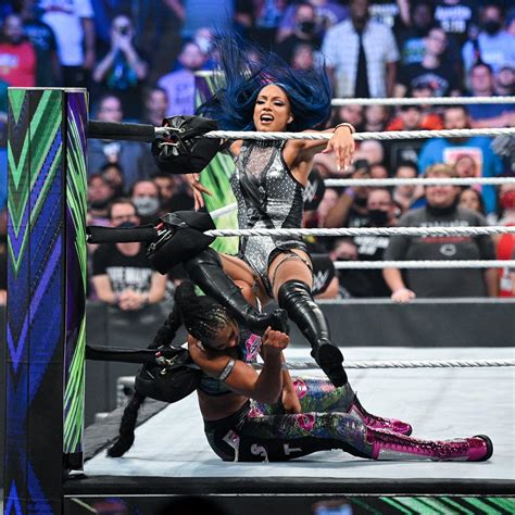 Wwe Women 🌞 Sasha Banks Returns Extreme Rules 9 26 21