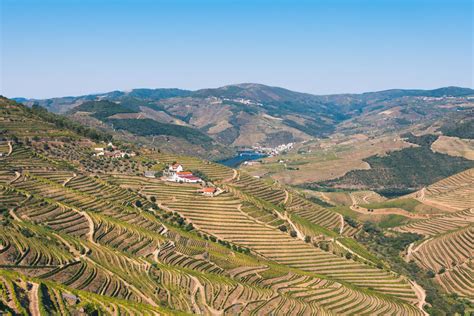 O Que Visitar No Douro Vinhateiro Roteiro De Dias Ponto De Partida