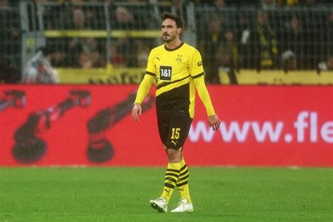 Bvb Hummels Droht Gelbsperre Gegen Frankfurt Fussballdaten