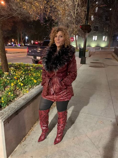 Milf Cool Heels Boots R BootsAndStockings