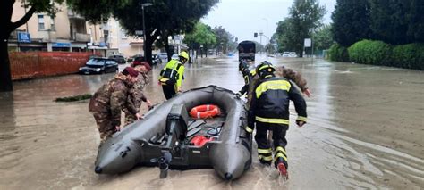 LEmilia Romagna Finisce Sottacqua 21 Fiumi Esondati Il Maltempo Fa