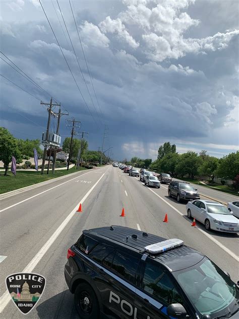 Female Bicyclist Taken To Hospital After Being Struck By Vehicle Boise