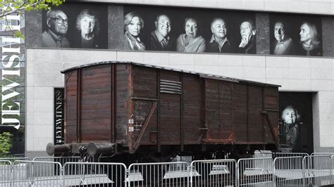 A Visit To The Unfathomable Past Of Auschwitz The New York Times