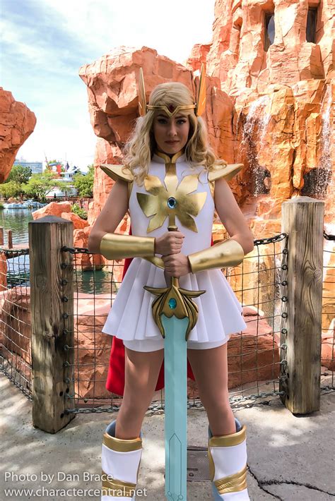 Meeting She Ra Universal Orlando Resort June 2019 Ch Flickr