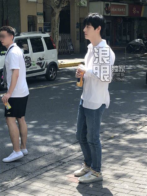 Ng Y Sau Scandal Nghi V N L Clip Sex Nam Th Nh Vi N Produce B N Trung L Di N V I Th I