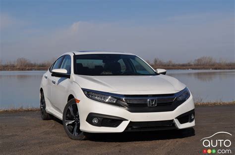 2016 Honda Civic Touring Is Simply Amazing Car Reviews Auto123